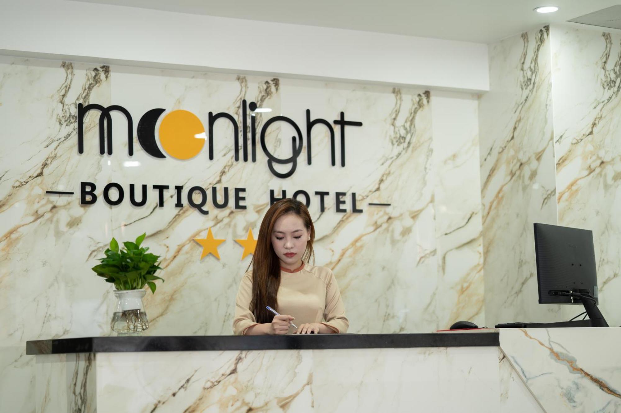 Moonlight Boutique Hotel Hué Extérieur photo